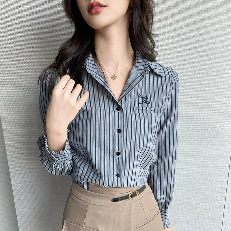 Fashion design Women Blouses for a Chic Look New elegant office ladies striped shirts tops