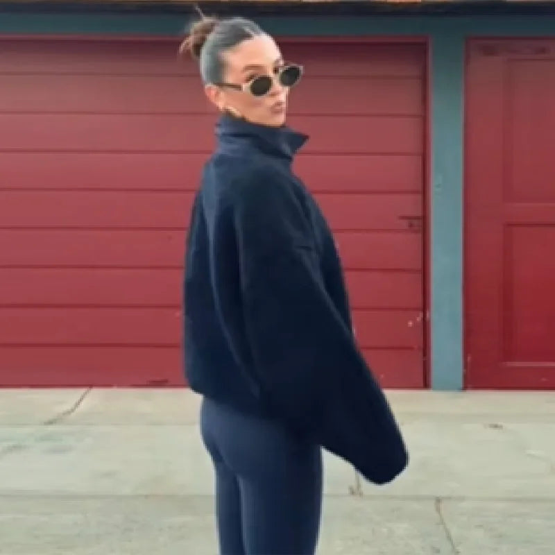 Women's Sweatshirts Cute Bear Pattern Blouses High Collar Warm Polar Fleece Sweater Soft Tops 2025 New Winter Lady Y2K Clothes